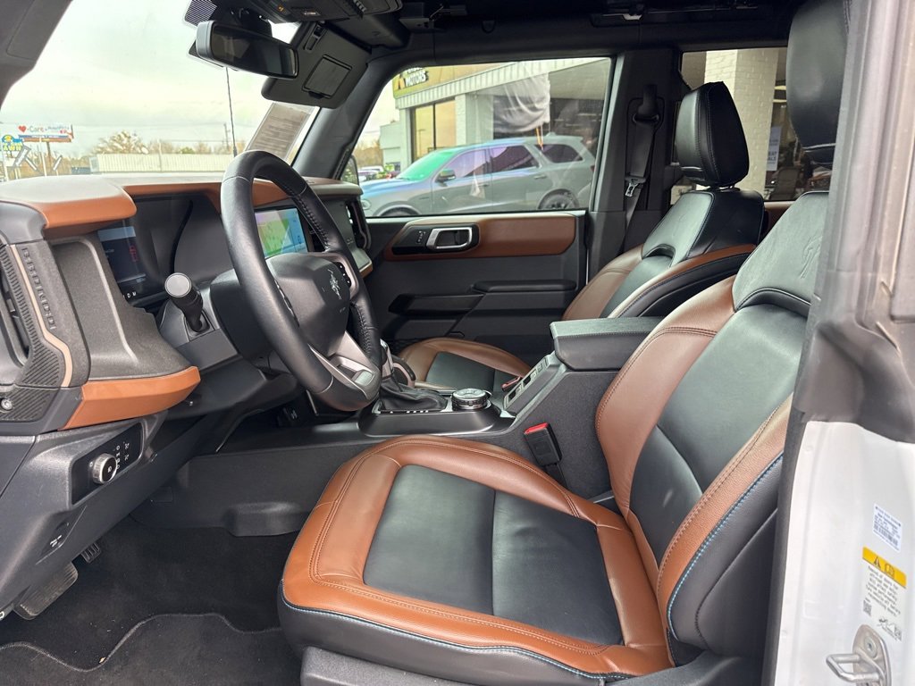 Used 2024 Ford Bronco Outer Banks image 17