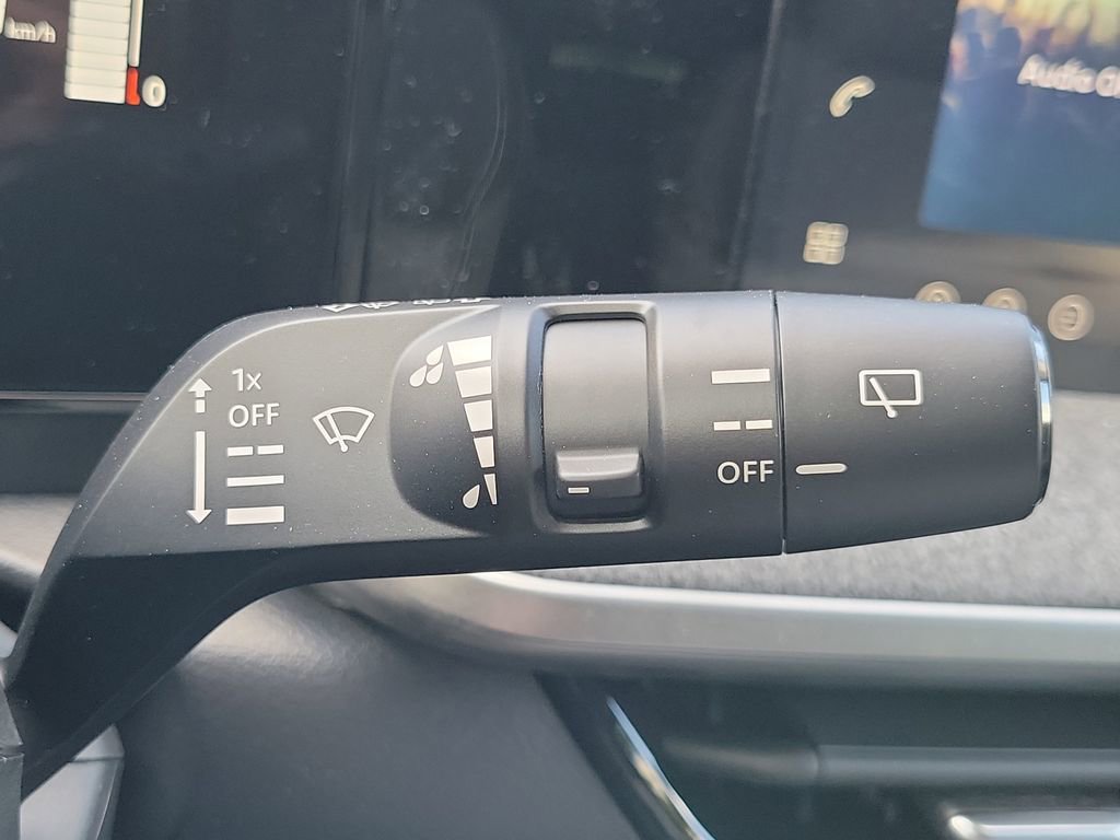 New 2026 Nissan Kicks SV image 25