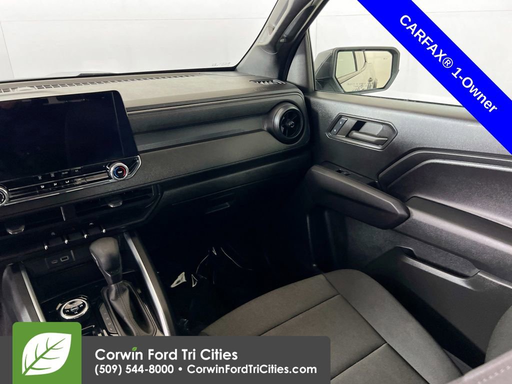 Used 2024 Chevrolet Colorado Trail Boss w/ Technology Package AWD/4WD image 24
