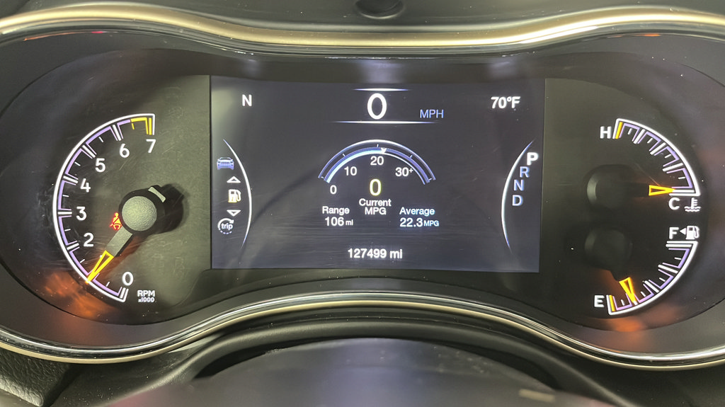 Used 2017 Jeep Grand Cherokee Laredo AWD/4WD image 24