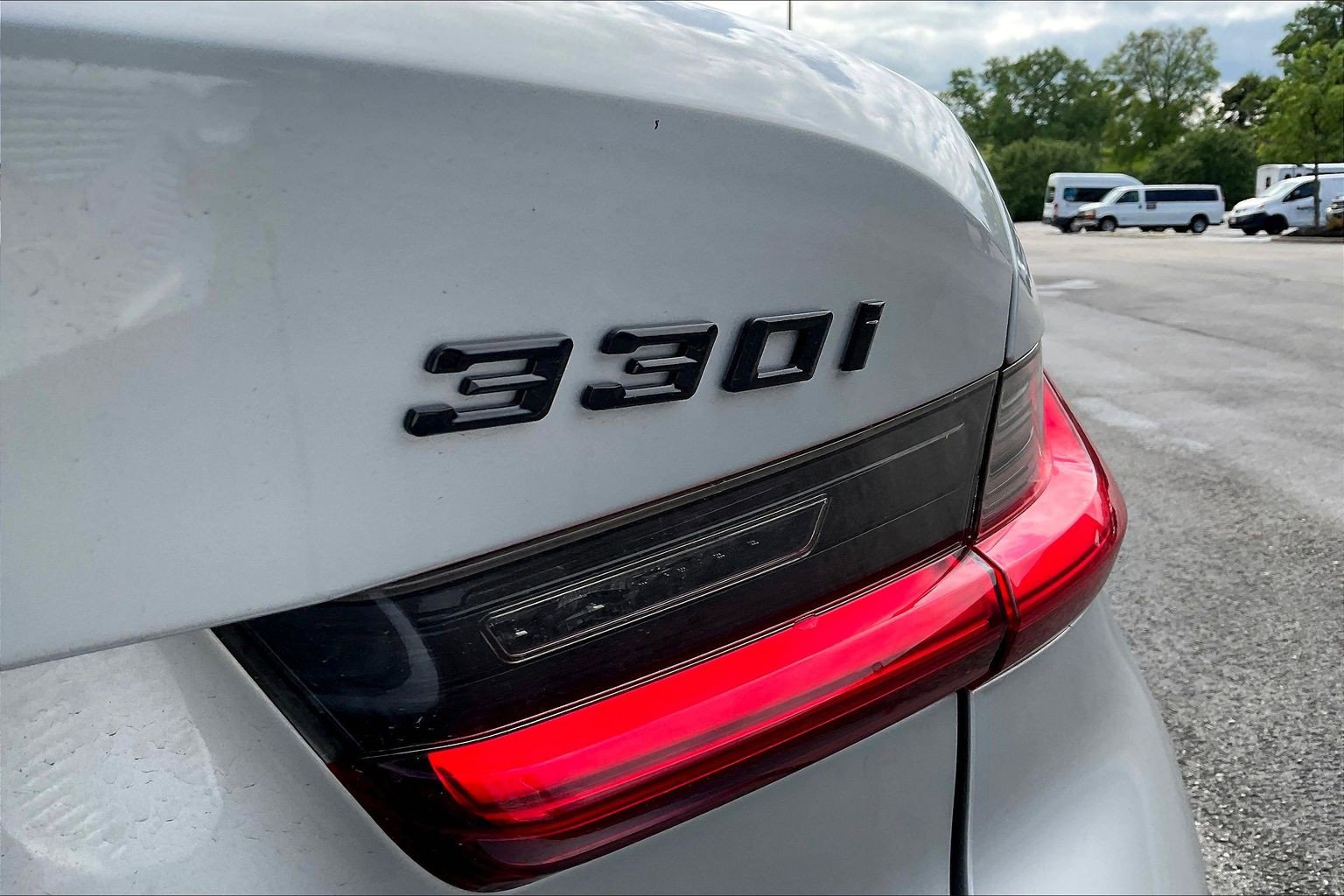 Used 2019 BMW 330i xDrive Sedan w/ Convenience Package AWD/4WD image 24
