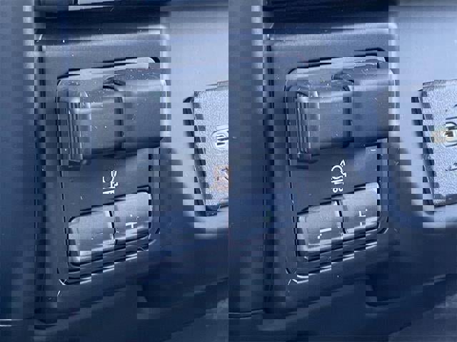 Used 2022 Chevrolet Silverado 1500 LTZ image 76