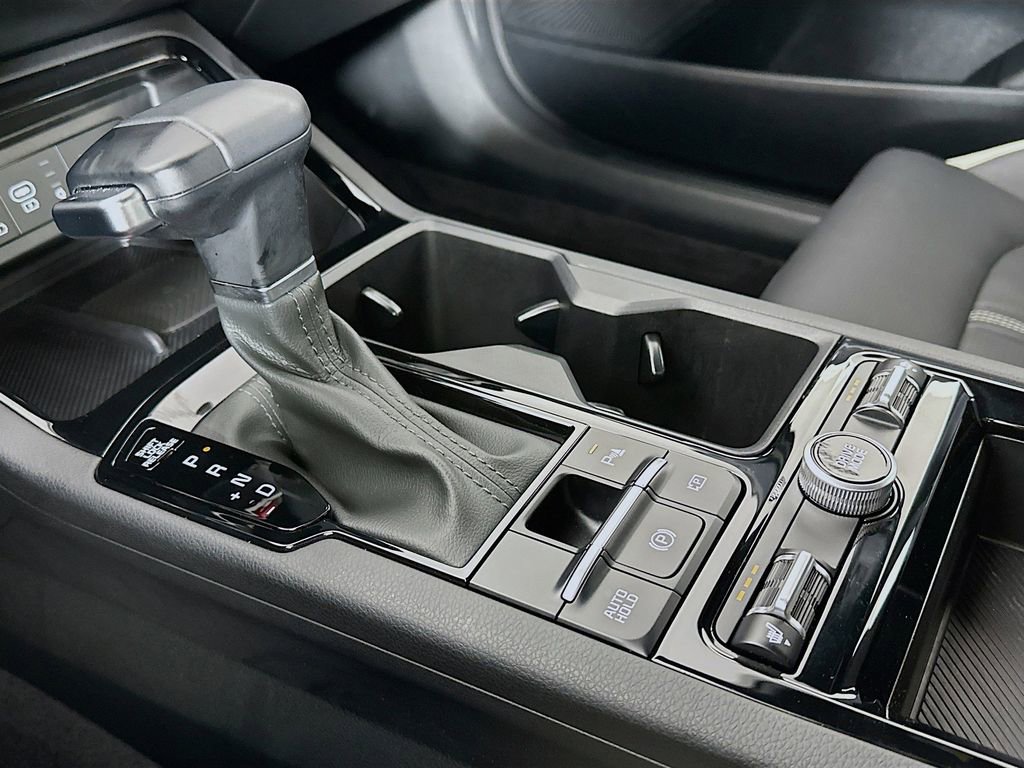 Certified 2025 Kia K5 GT-Line image 25