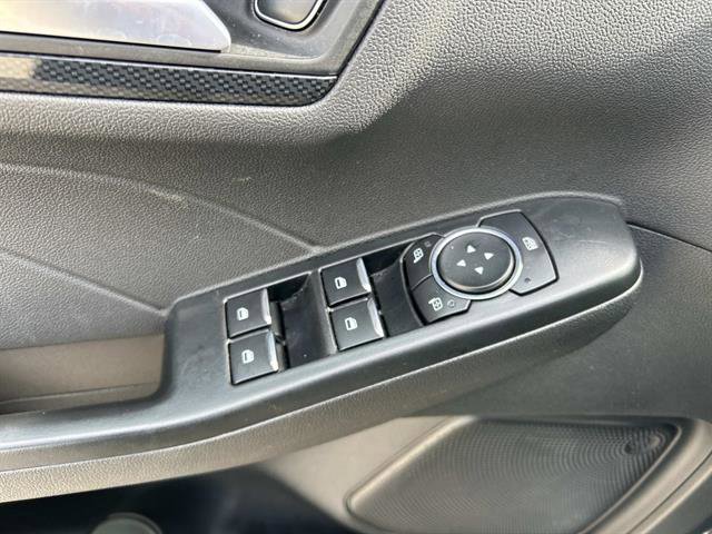 Used 2025 Ford Escape ST-Line image 21