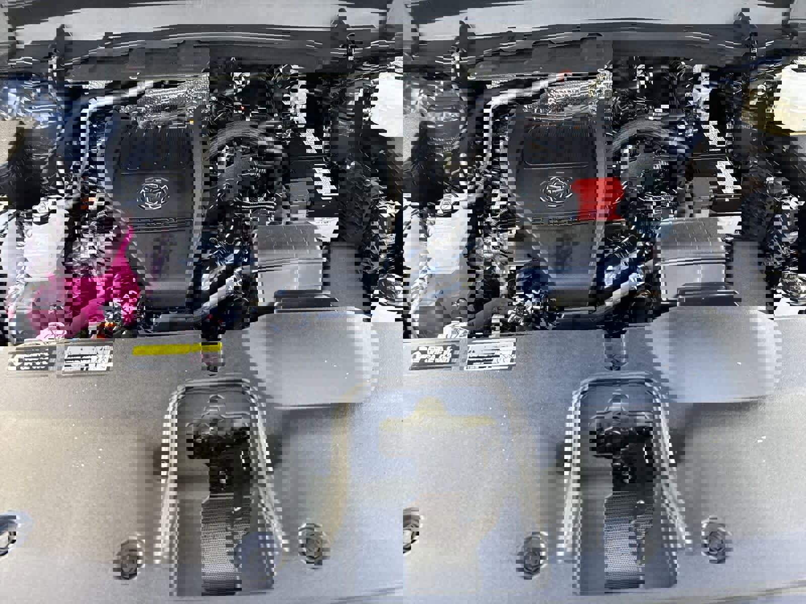 Used 2025 Toyota Grand Highlander AWD image 32