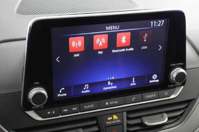 Used 2024 Nissan Altima 2.5 SR FWD image 24