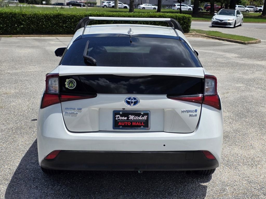 Used 2019 Toyota Prius XLE w/ Advanced Technology Package image 3
