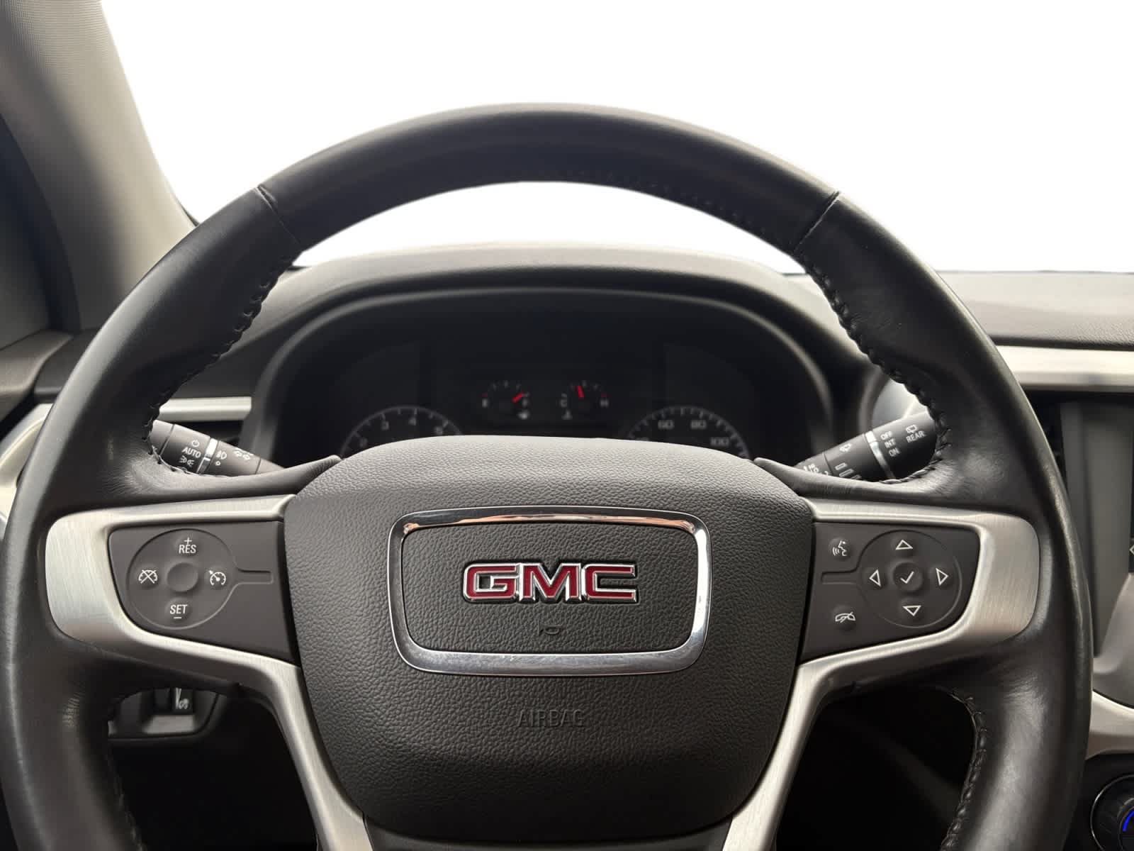 Used 2019 GMC Acadia SLE w/ Driver Alert Package I FWD image 19
