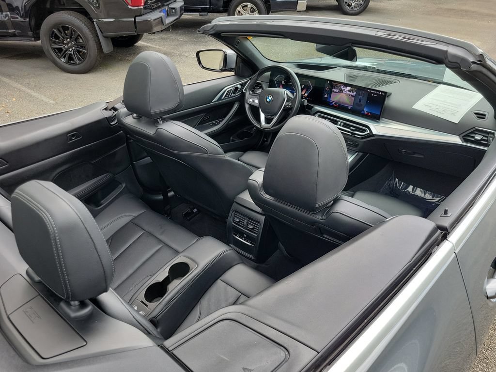 Used 2024 BMW 430i Convertible w/ Premium Package RWD image 17
