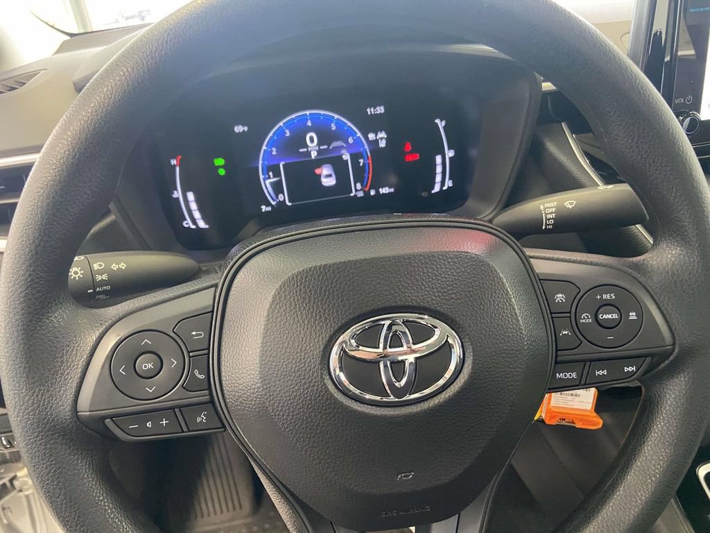 Used 2026 Toyota Corolla LE FWD image 18