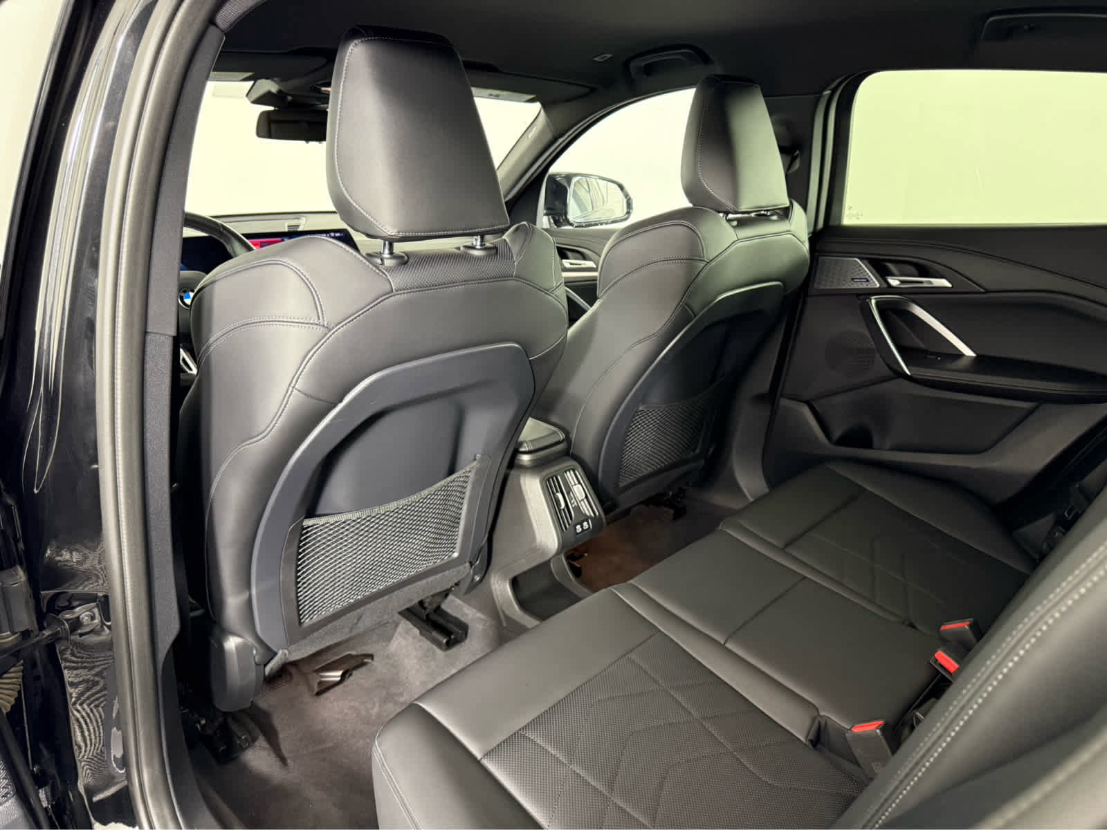 Certified 2024 BMW X2 M35i AWD/4WD image 11