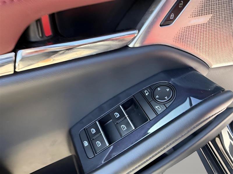 Used 2021 MAZDA MAZDA3 s FWD image 20