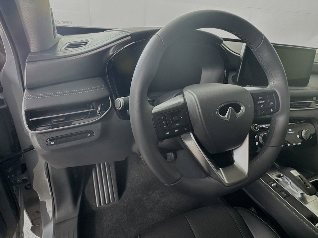Certified 2026 INFINITI QX60 Luxe w/ Cargo Package image 13