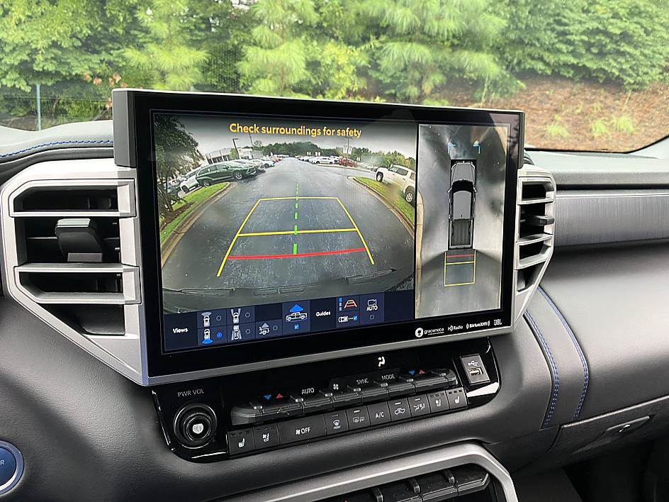 Used 2024 Toyota Tundra Platinum AWD/4WD image 18
