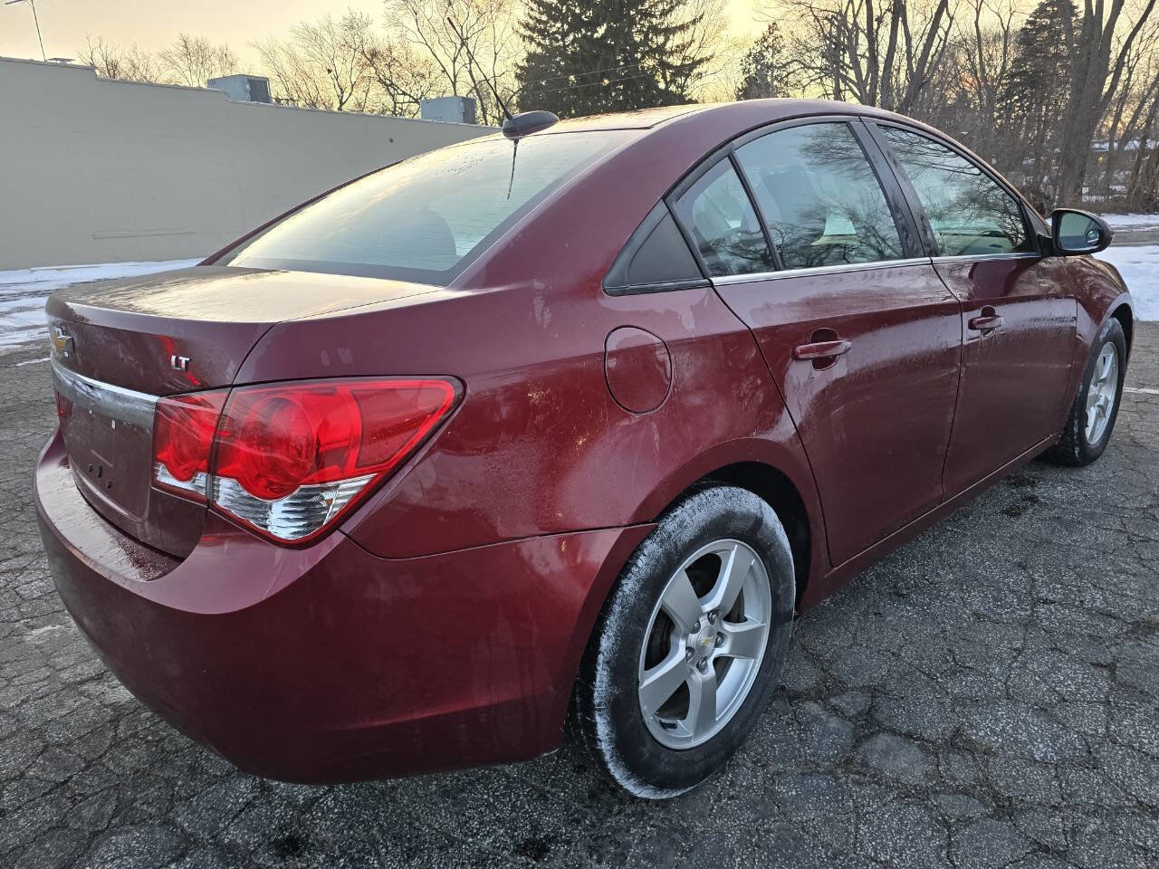 Used 2015 Chevrolet Cruze LT image 5
