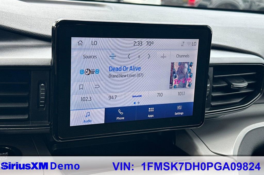 Certified 2023 Ford Explorer XLT image 32