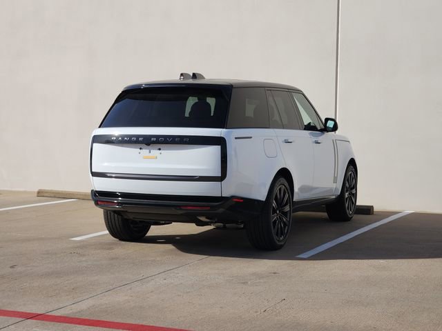New 2026 Land Rover Range Rover SE image 4