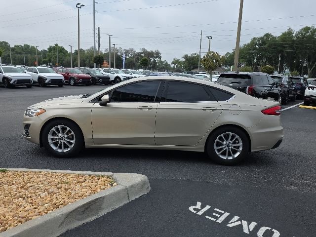 Used 2019 Ford Fusion SE FWD image 19