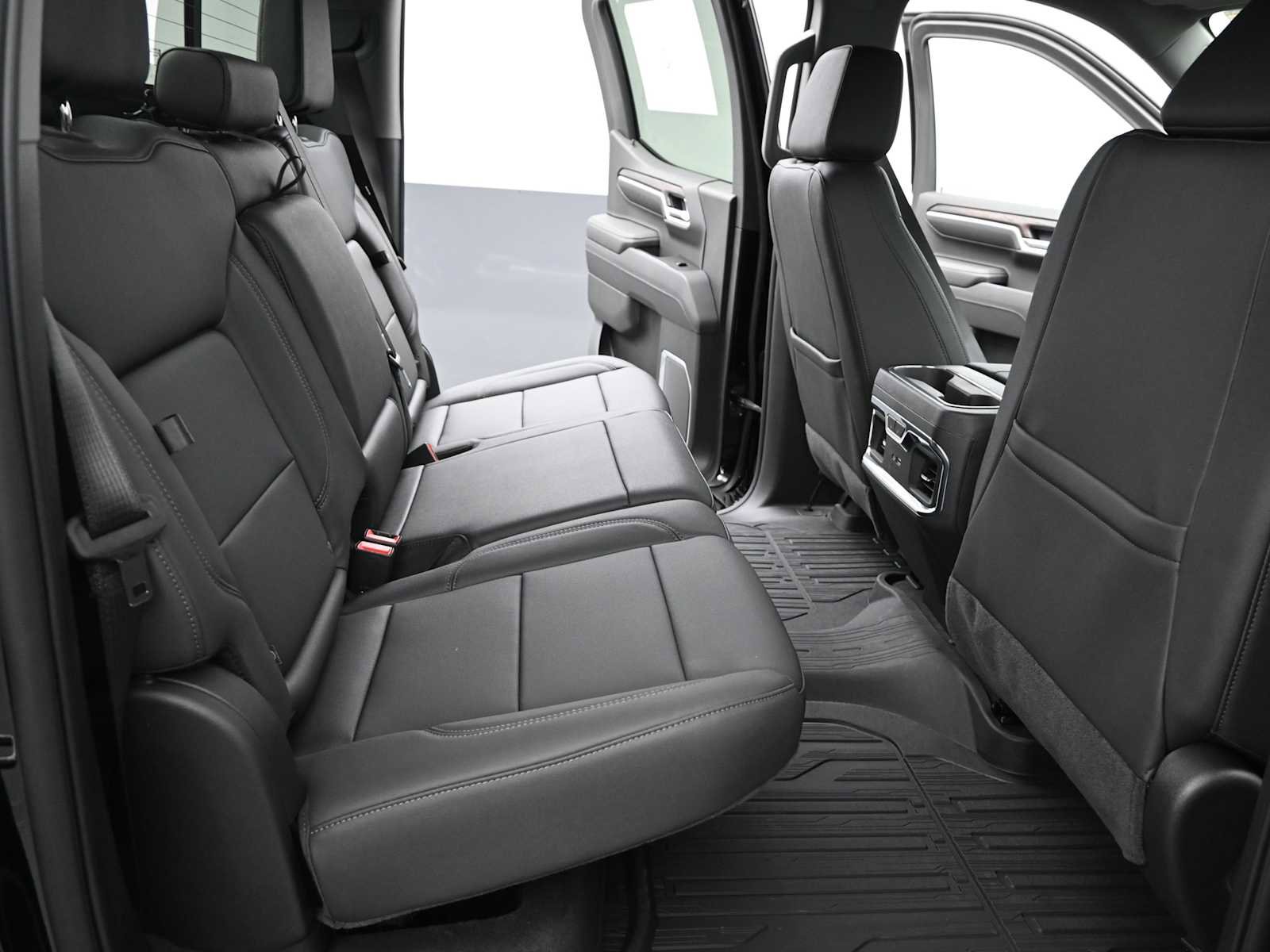 New 2026 GMC Sierra 1500 SLT w/ SLT Premium Package image 23