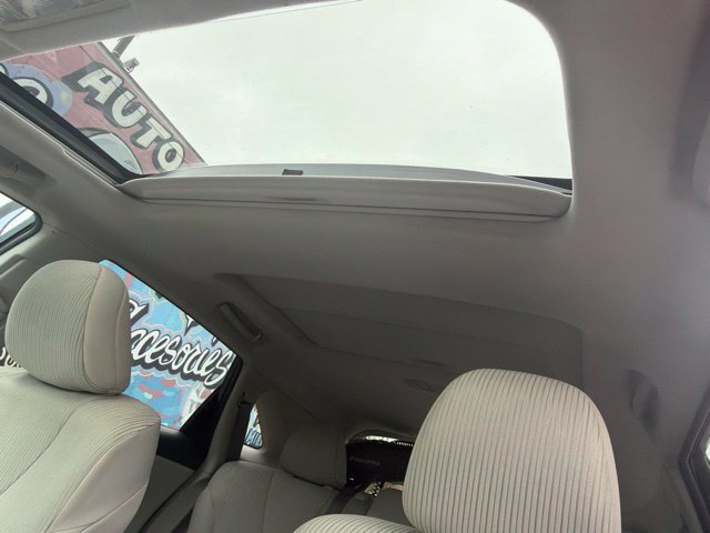 Used 2010 Toyota Venza AWD w/ Convenience Pkg image 16
