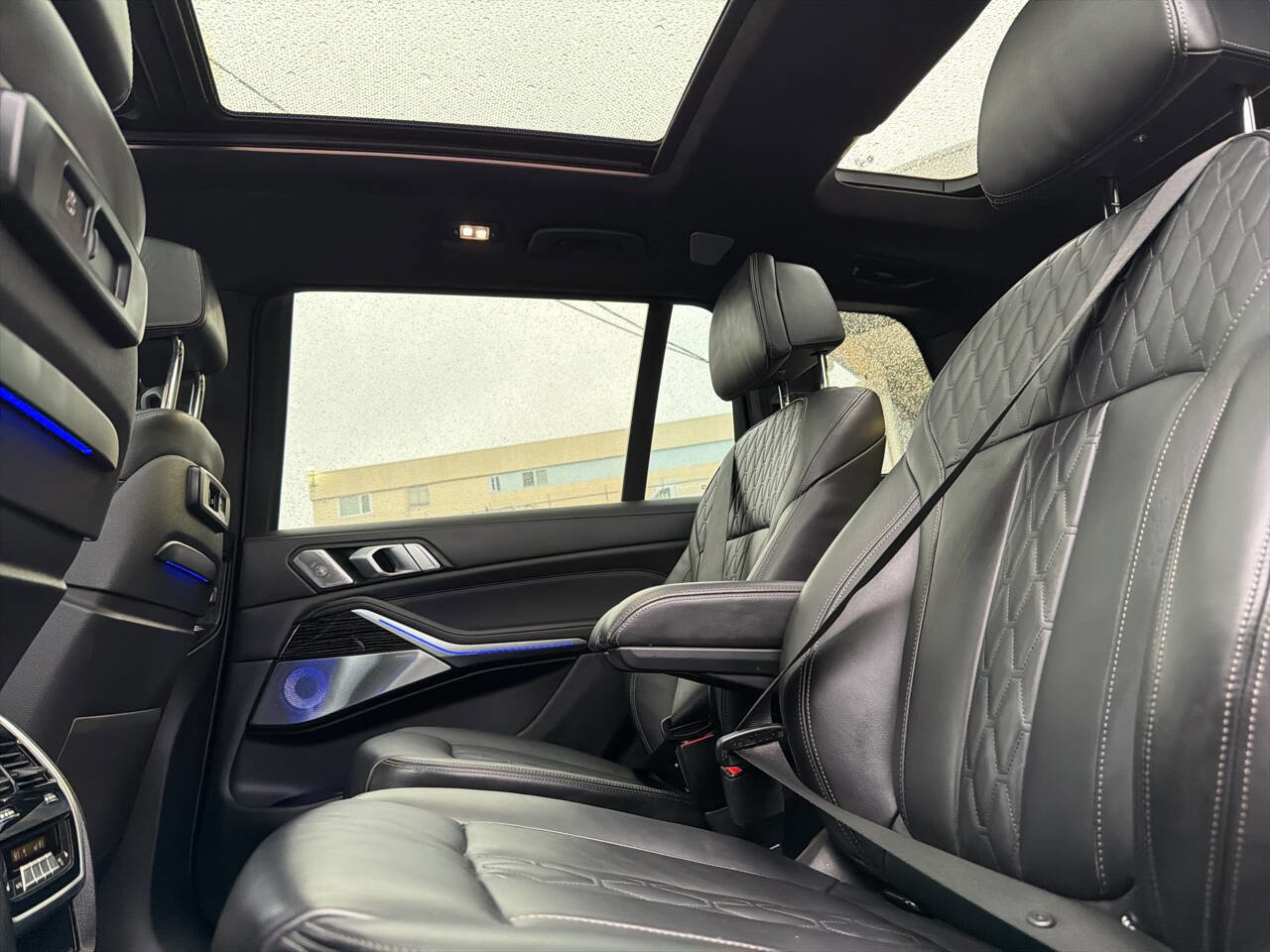 Used 2019 BMW X7 xDrive50i w/ M Sport Package image 38