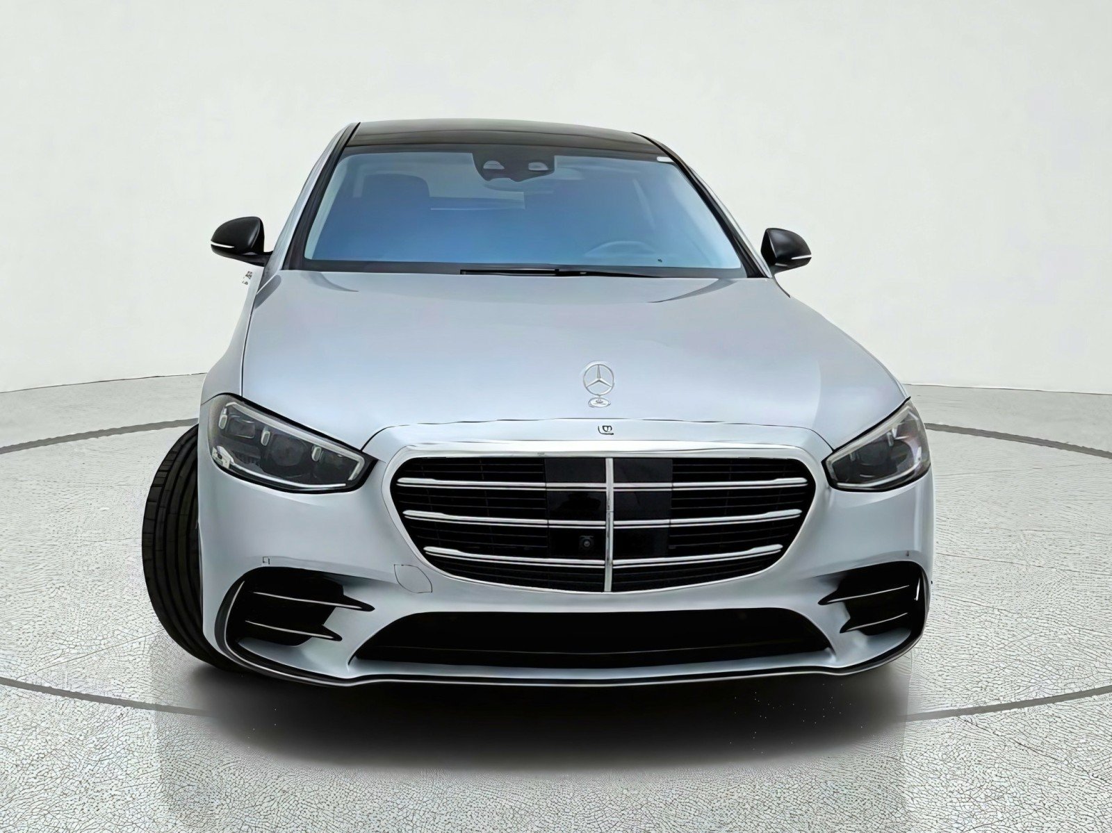 Certified 2023 Mercedes-Benz S 580 4MATIC Sedan image 3