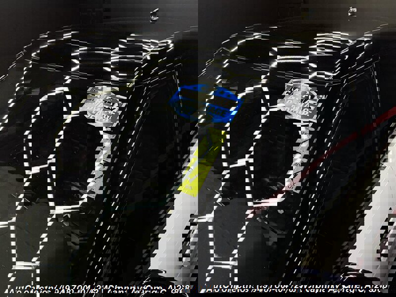 Used 2021 Land Rover Range Rover Evoque S image 28