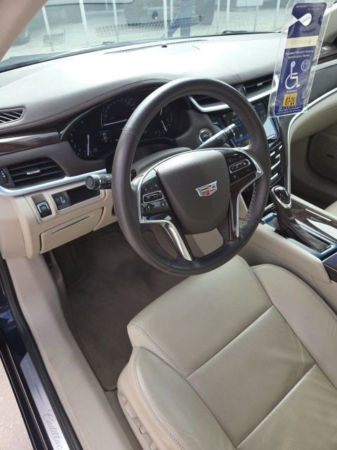 Used 2017 Cadillac XTS Luxury w/ Driver Awareness Package FWD image 2
