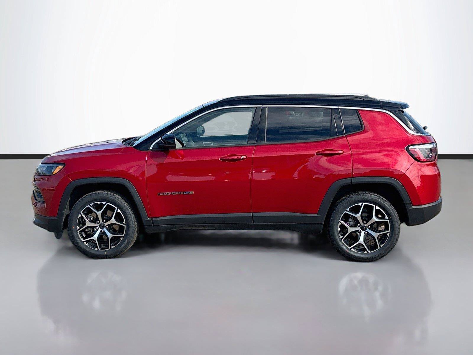 Certified 2025 Jeep Compass Limited AWD/4WD image 8