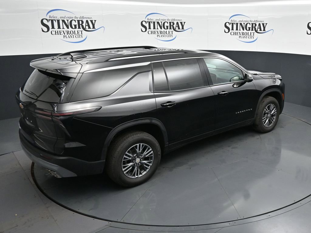 Used 2026 Chevrolet Traverse LT AWD/4WD image 15