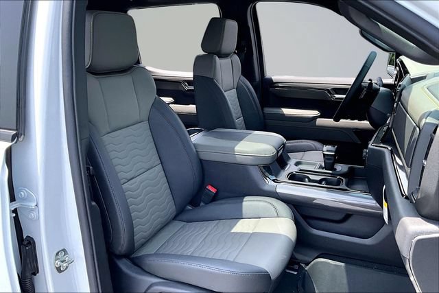 New 2026 Chevrolet Silverado 1500 ZR2 AWD/4WD image 11
