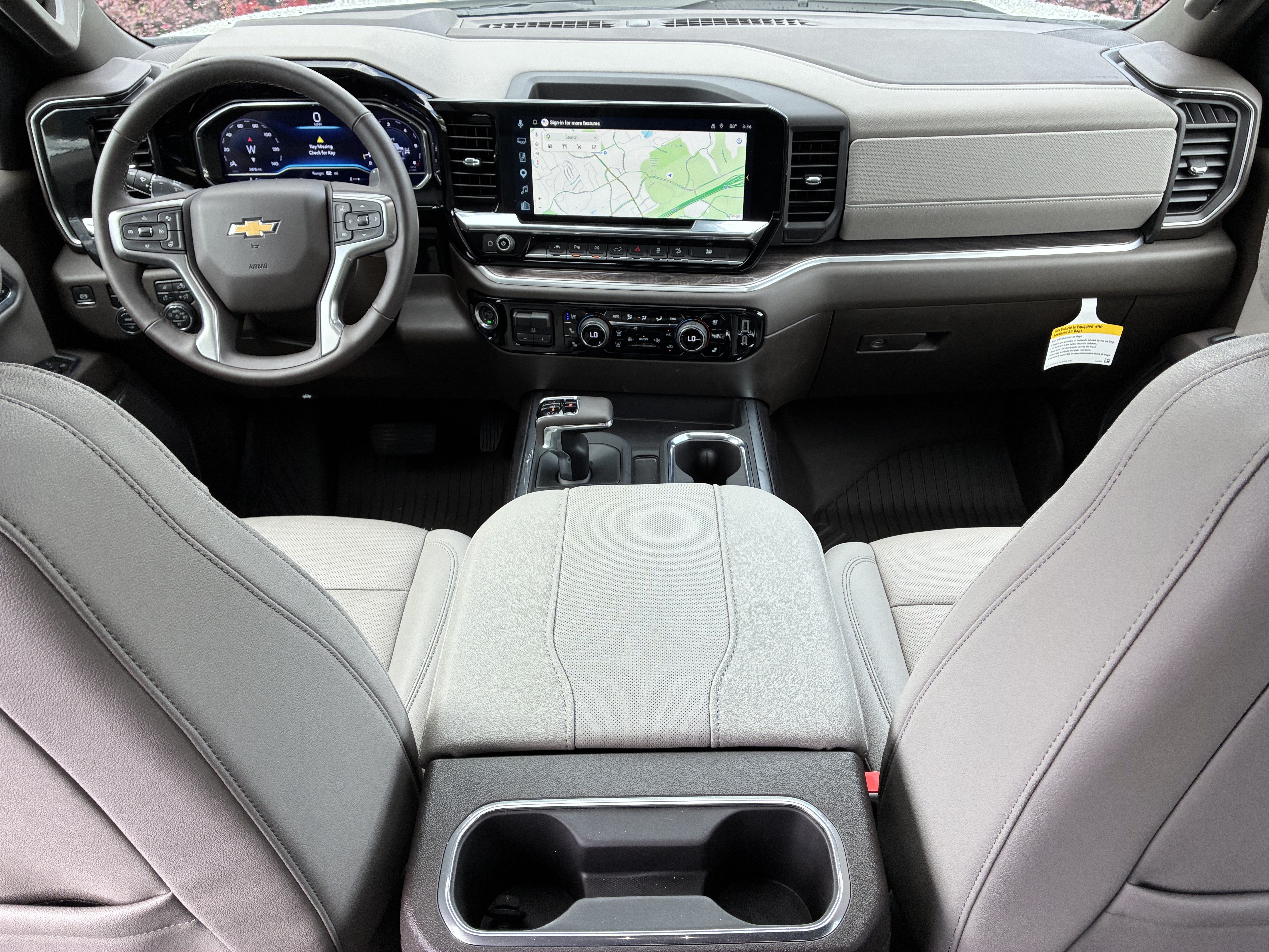Used 2025 Chevrolet Silverado 1500 LTZ AWD/4WD image 19