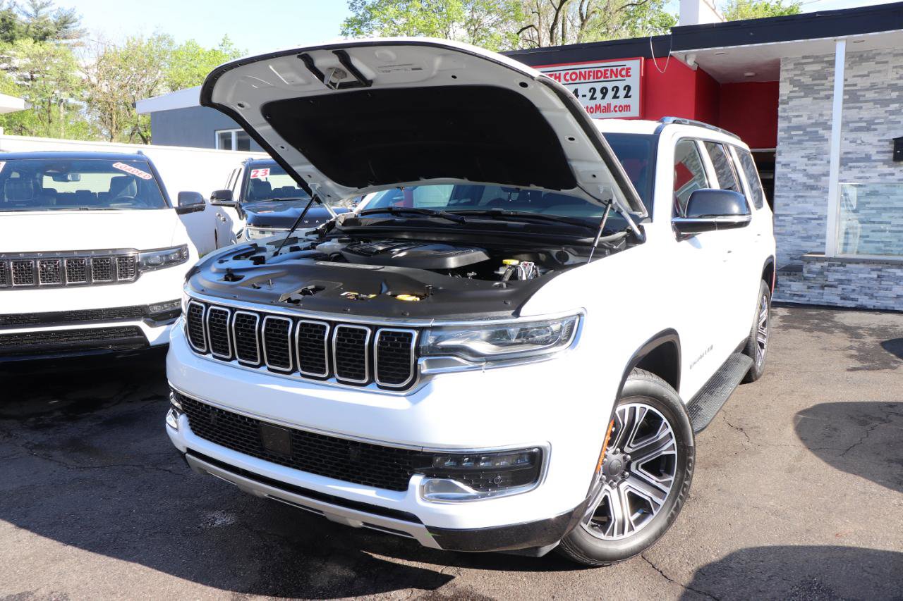 Used 2024 Jeep Wagoneer Series II w/ Flexible Seating Group AWD/4WD image 63