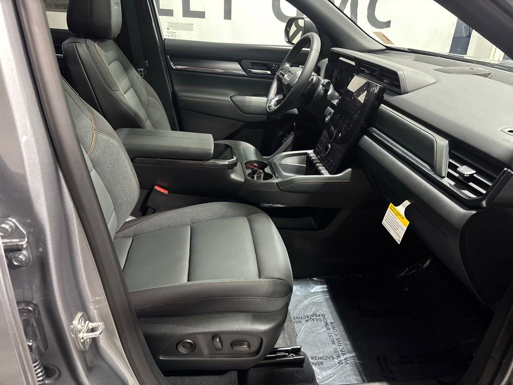 New 2026 GMC Terrain AT4 w/ Convenience Package III AWD/4WD image 29
