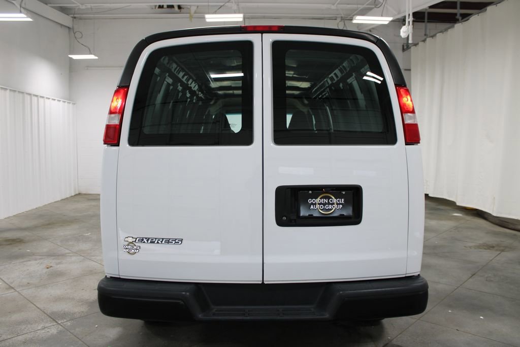 Used 2021 Chevrolet Express 2500 Extended w/ Driver Convenience Package image 8