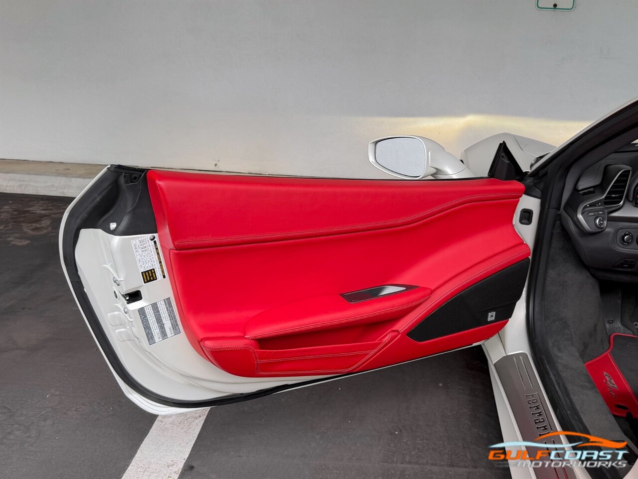 Used 2014 Ferrari 458 Spider RWD image 23