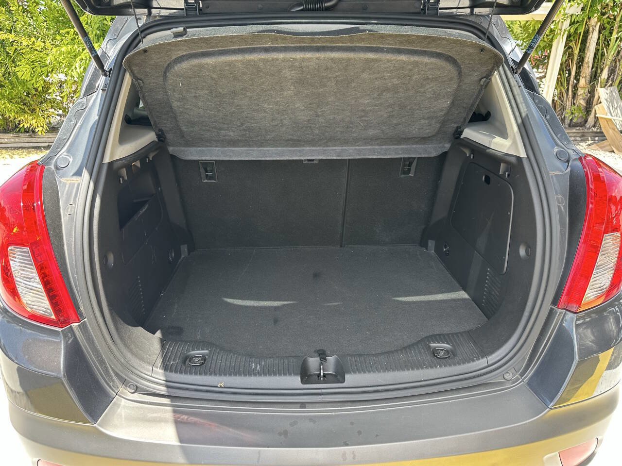 Used 2016 Buick Encore Sport Touring image 9