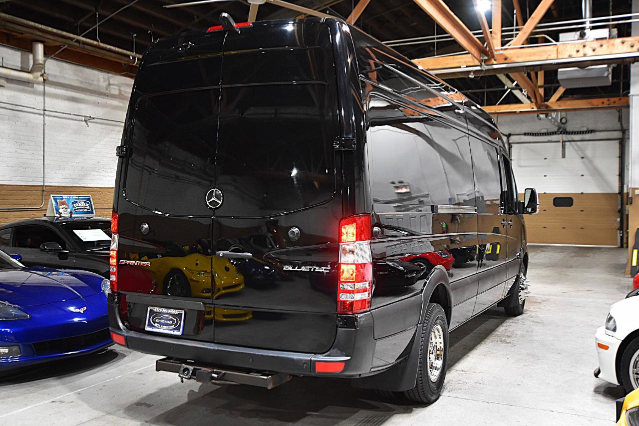 Used 2015 Mercedes-Benz Sprinter 3500 image 6