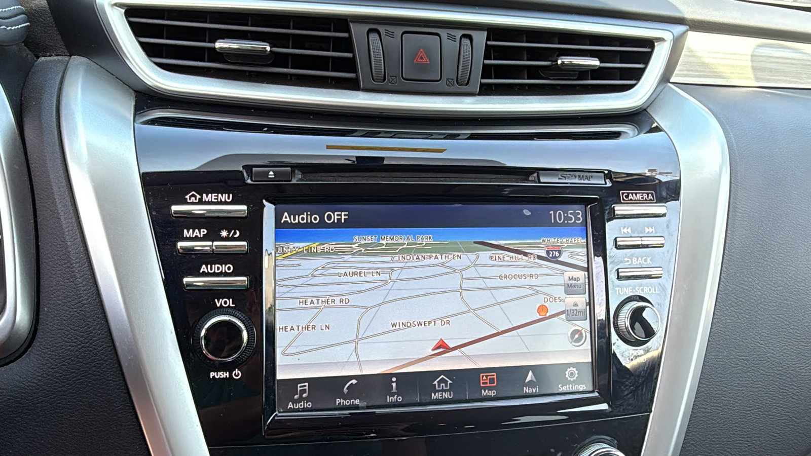 Used 2018 Nissan Murano SV image 13