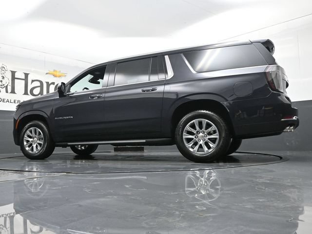 New 2026 Chevrolet Suburban Premier w/ Sun And Tow Package AWD/4WD image 34