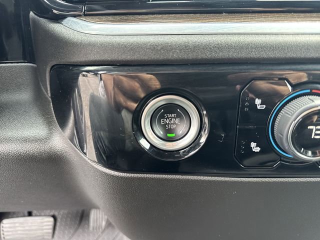 Certified 2024 Chevrolet Silverado 1500 RST w/ Dark Appearance Package image 18