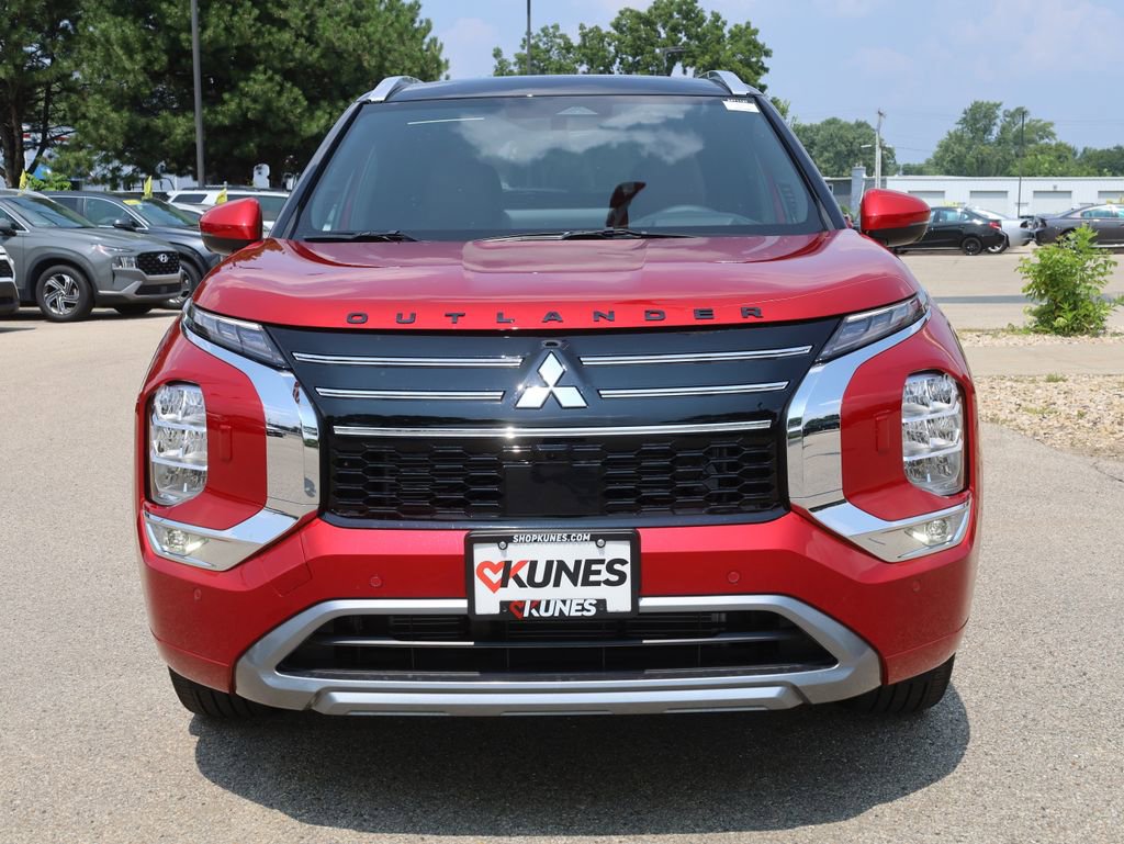 New 2025 Mitsubishi Outlander SEL image 3