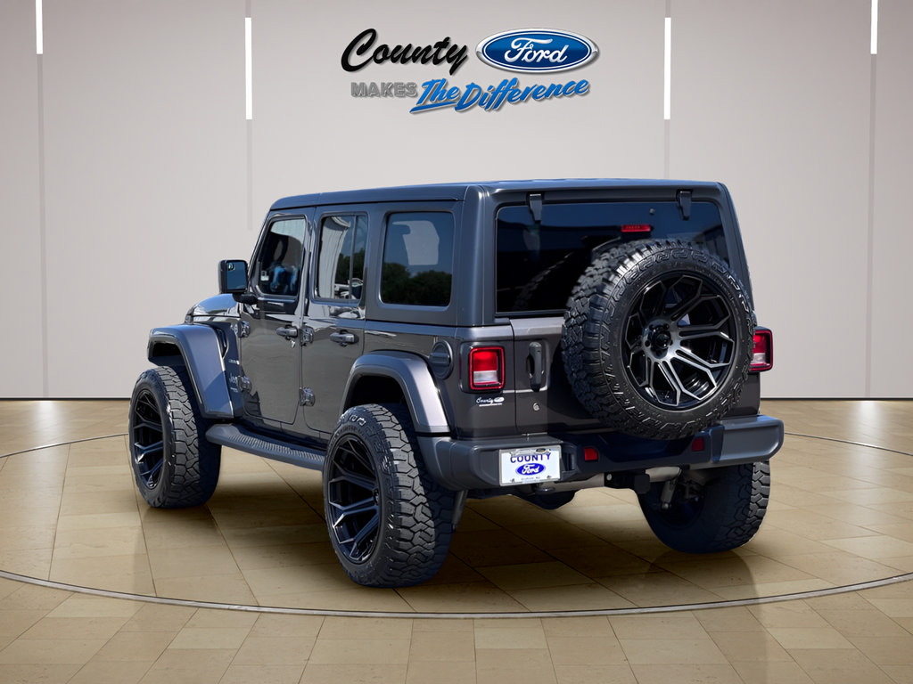 Used 2020 Jeep Wrangler Unlimited Sahara AWD/4WD image 23