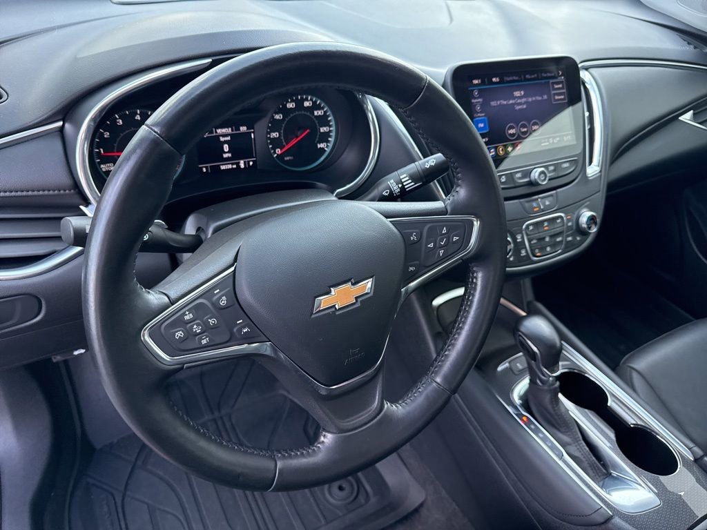 Used 2021 Chevrolet Malibu LT w/ Leather Package image 21