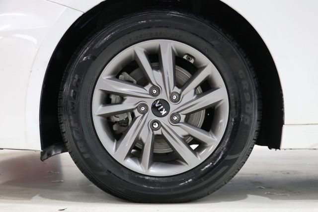 Used 2020 Kia Optima LX FWD image 11