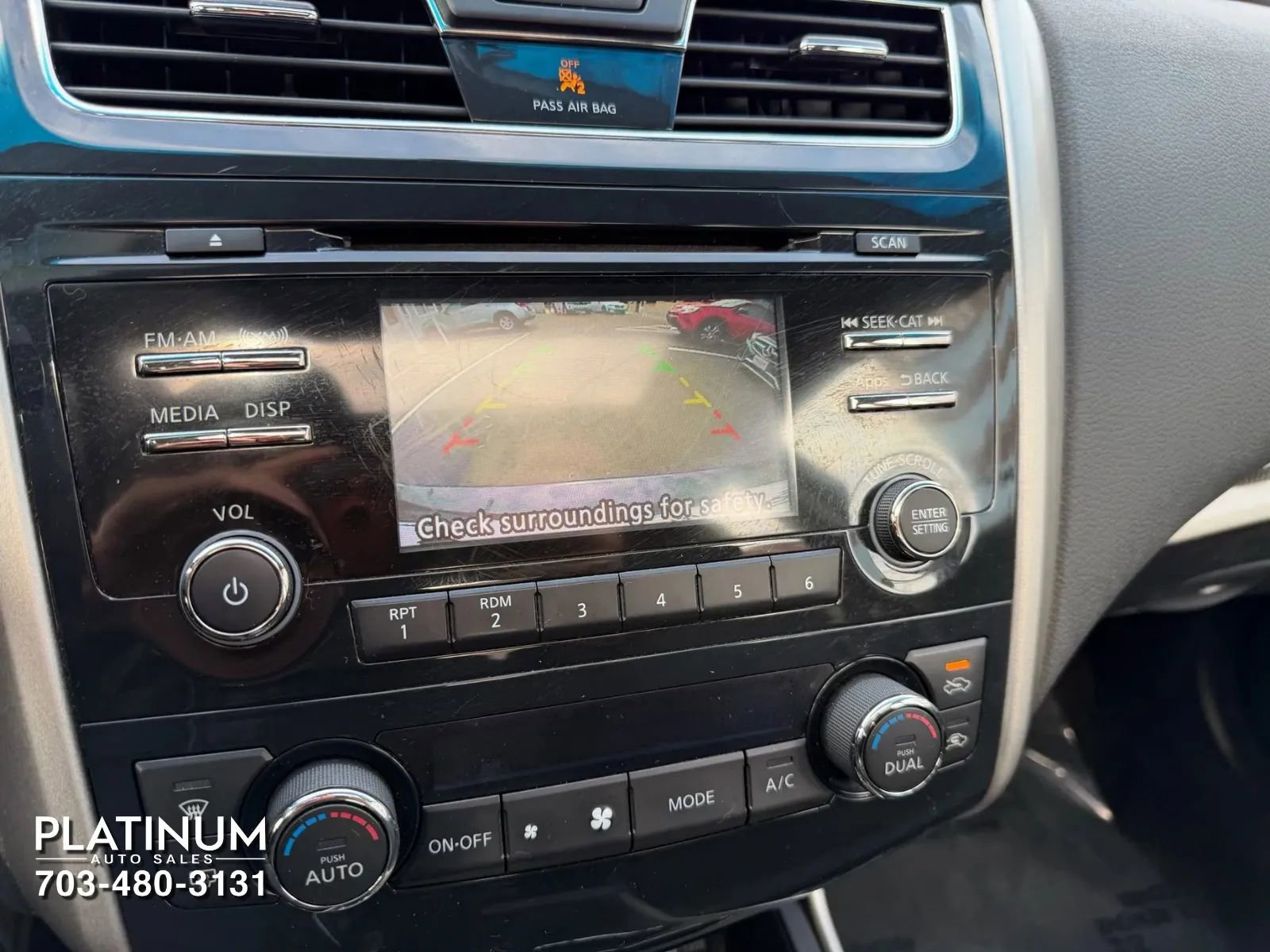 Used 2015 Nissan Altima 2.5 SV w/ Convenience Package FWD image 10