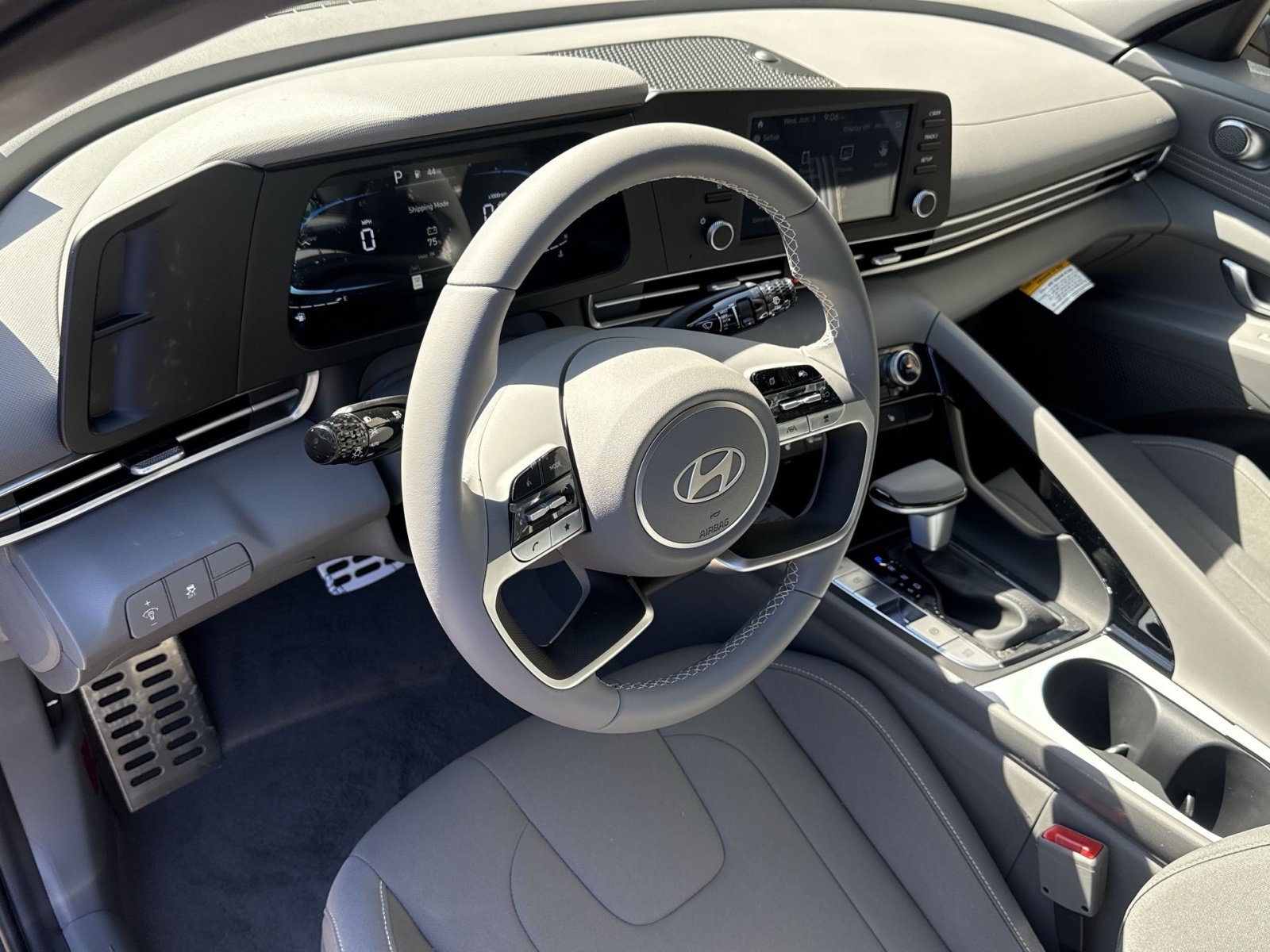 New 2026 Hyundai Elantra SEL Sport Premium FWD image 16