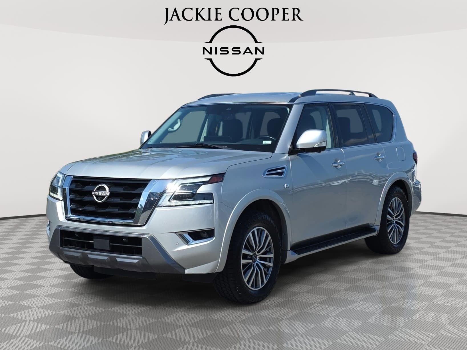 Used 2021 Nissan Armada SL w/ Captain's Chairs Package AWD/4WD image 1