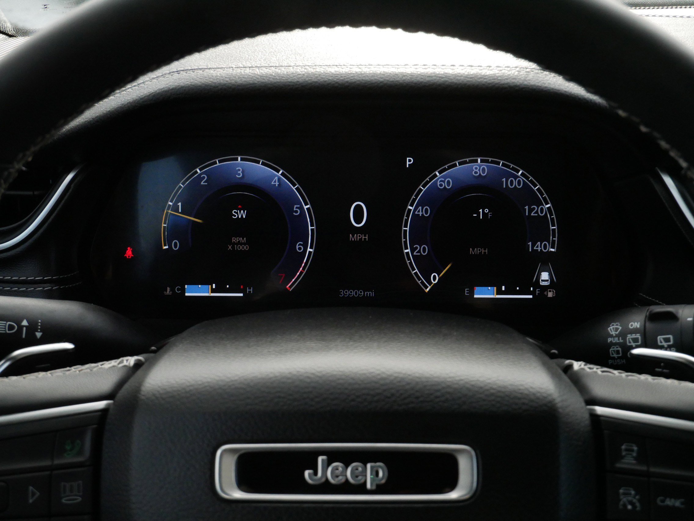 Certified 2023 Jeep Grand Cherokee Limited w/ Luxury Tech Group II image 21