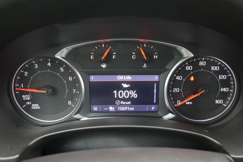 Used 2024 GMC Terrain SLT w/ LPO, Floor Liner Package image 26